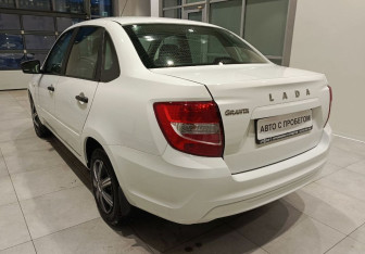 Подержанный автомобиль LADA (ВАЗ) Granta Sedan 2024 года (7 фото)