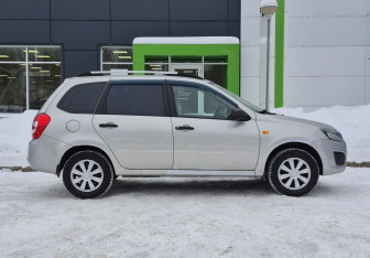 Подержанный автомобиль LADA (ВАЗ) Kalina Wagon 2016 года (4 фото)