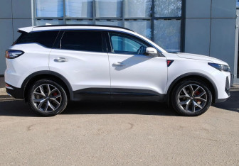 Подержанный автомобиль Chery Tiggo 7 Pro Max 2024 года (8 фото)