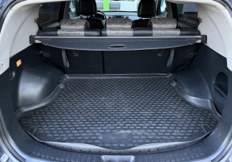 Подержанный автомобиль Kia Sportage 2011 года (18 фото)