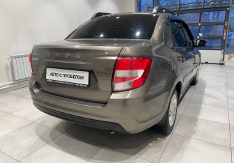 Подержанный автомобиль LADA (ВАЗ) Granta Liftback 2021 года (7 фото)