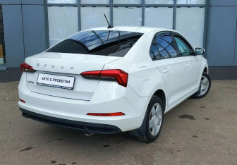 Подержанный автомобиль Skoda Rapid Liftback 2020 года (5 фото)