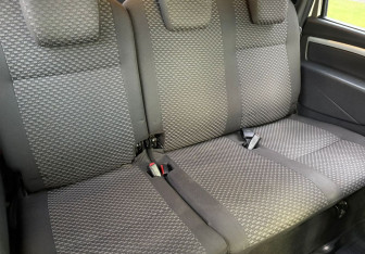 Подержанный автомобиль LADA (ВАЗ) Largus Wagon 2018 года (11 фото)