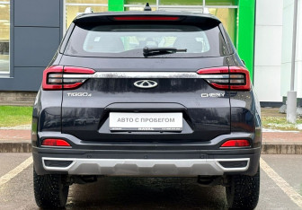 Подержанный автомобиль Chery Tiggo 4 2022 года (6 фото)