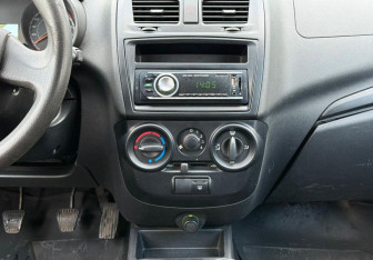 Подержанный автомобиль LADA (ВАЗ) Kalina Hatchback 2014 года (12 фото)