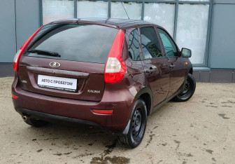 Подержанный автомобиль LADA (ВАЗ) Kalina Hatchback 2013 года (6 фото)