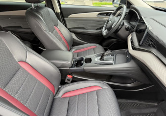 Подержанный автомобиль Haval F7 2022 года (10 фото)
