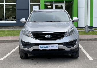 Подержанный автомобиль Kia Sportage 2014 года (2 фото)
