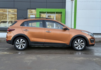 Подержанный автомобиль Kia Rio Hatchback 2017 года (4 фото)