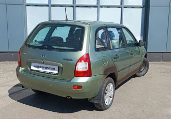 Подержанный автомобиль LADA (ВАЗ) Kalina Wagon 2010 года (6 фото)