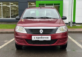 Подержанный автомобиль Renault Logan Sedan 2011 года (2 фото)