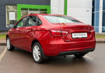 Подержанный автомобиль LADA (ВАЗ) Vesta Sedan 2018 года (7 фото)