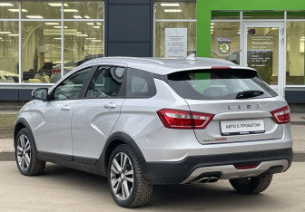 Подержанный автомобиль LADA (ВАЗ) Vesta Wagon 2019 года (7 фото)