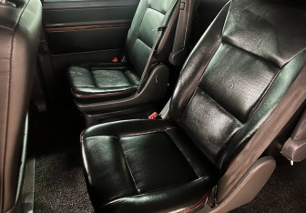 Подержанный автомобиль Volkswagen Multivan 2006 года (14 фото)