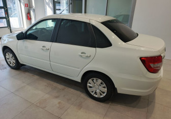 Подержанный автомобиль LADA (ВАЗ) Granta Sedan 2023 года (9 фото)