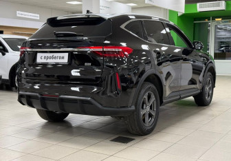 Подержанный автомобиль Haval F7 2023 года (5 фото)