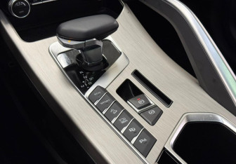 Подержанный автомобиль Geely Coolray 2023 года (15 фото)