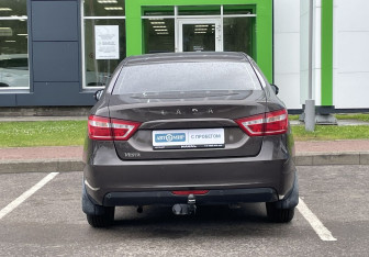 Подержанный автомобиль LADA (ВАЗ) Vesta Sedan 2020 года (6 фото)
