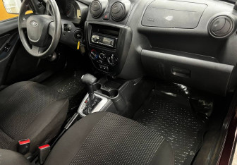 Подержанный автомобиль LADA (ВАЗ) Granta Sedan 2013 года (12 фото)