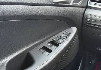 Подержанный автомобиль Hyundai Tucson 2018 года (15 фото)