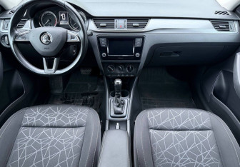 Подержанный автомобиль Skoda Rapid Liftback 2019 года (9 фото)