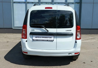 Подержанный автомобиль LADA (ВАЗ) Largus Wagon 2019 года (8 фото)