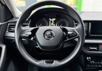 Подержанный автомобиль Skoda Rapid Liftback 2020 года (13 фото)