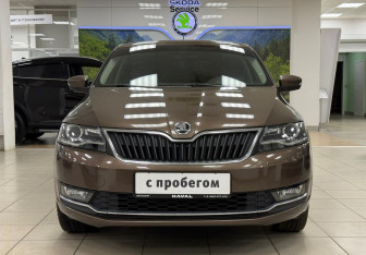 Подержанный автомобиль Skoda Rapid Liftback 2019 года (2 фото)