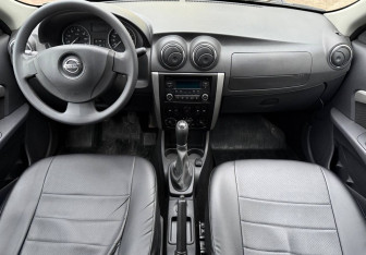 Подержанный автомобиль Nissan Almera Sedan 2018 года (9 фото)