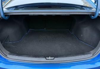 Подержанный автомобиль Kia Rio Sedan 2017 года (17 фото)