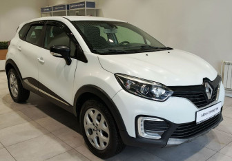 Подержанный автомобиль Renault Kaptur 2017 года (3 фото)