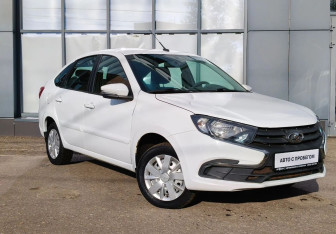 Подержанный автомобиль LADA (ВАЗ) Granta Liftback 2019 года (2 фото)