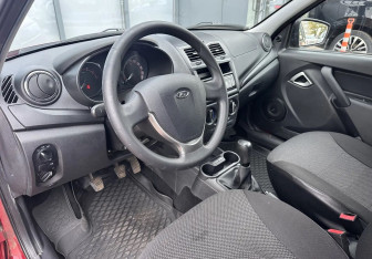 Подержанный автомобиль LADA (ВАЗ) Granta Liftback 2019 года (10 фото)