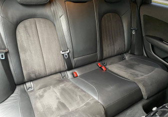 Подержанный автомобиль Audi A6 Sedan 2015 года (11 фото)