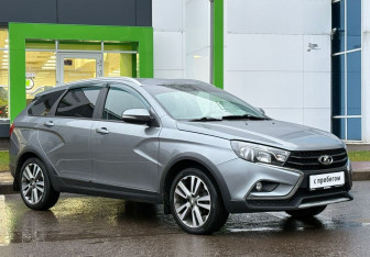 Подержанный автомобиль LADA (ВАЗ) Vesta Wagon 2020 года (3 фото)