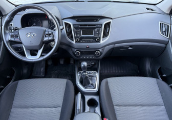 Подержанный автомобиль Hyundai Creta 2017 года (9 фото)