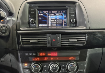 Подержанный автомобиль Mazda CX-5 2012 года (15 фото)