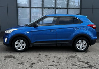 Подержанный автомобиль Hyundai Creta 2016 года (4 фото)