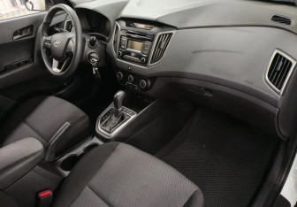 Подержанный автомобиль Hyundai Creta 2016 года (10 фото)