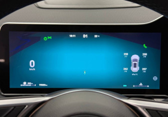 Подержанный автомобиль Haval F7 2025 года (13 фото)