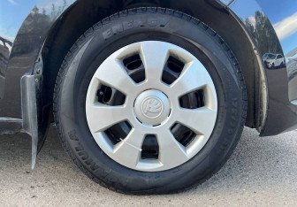 Подержанный автомобиль Skoda Rapid Liftback 2019 года (16 фото)