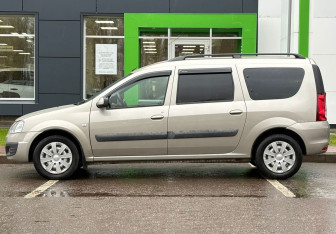 Подержанный автомобиль LADA (ВАЗ) Largus Wagon 2018 года (8 фото)