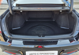 Подержанный автомобиль Hyundai Sonata 2019 года (18 фото)