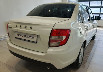 Подержанный автомобиль LADA (ВАЗ) Granta Sedan 2023 года (5 фото)