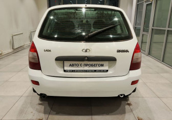 Подержанный автомобиль LADA (ВАЗ) Kalina Wagon 2013 года (7 фото)