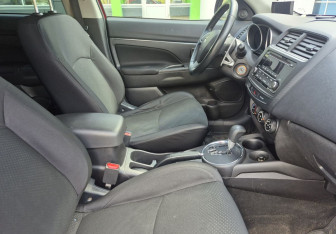 Подержанный автомобиль Mitsubishi ASX 2014 года (9 фото)