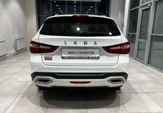 Подержанный автомобиль LADA (ВАЗ) Vesta Wagon 2024 года (6 фото)