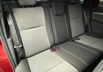 Подержанный автомобиль Renault Duster 2015 года (10 фото)