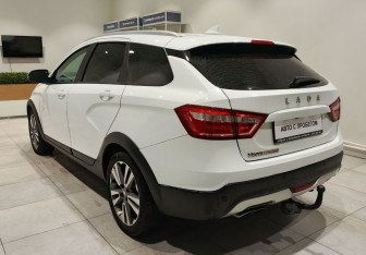 Подержанный автомобиль LADA (ВАЗ) Vesta Wagon 2020 года (5 фото)