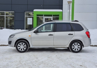 Подержанный автомобиль LADA (ВАЗ) Kalina Wagon 2016 года (7 фото)